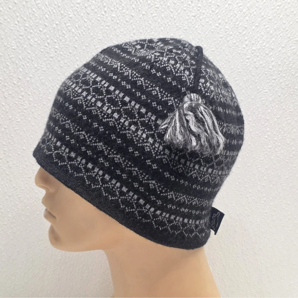 Turtle Fur Merino Wool Fair Isle Beanie Hat Black & Gray - Made in Canada